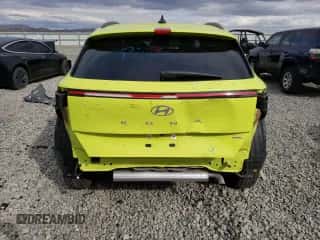 2024 Hyundai Kona SEL с VIN KM8HCCAB0RU079960, выставлен на аукционе Copart как лот 71825984 с пробегом 10 143 миль миль и Списание • Salvage title. История ставок и продаж доступна на DreamBid. Изображение 6.