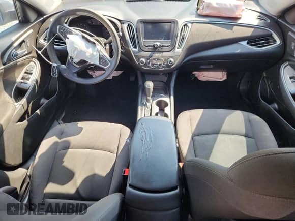 2017 Chevrolet Malibu LS с VIN 1G1ZB5ST7HF185851, выставлен на аукционе Copart как лот 81571405 с пробегом 185 342 миль миль и Списание • Salvage title. История ставок и продаж доступна на DreamBid. Изображение 8.