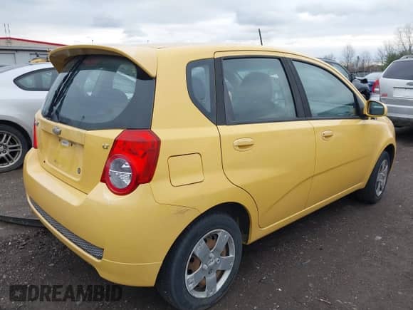 2010 Chevrolet Aveo 1LT с VIN KL1TD6DE3AB061527, выставлен на аукционе IAAI как лот 41837349 с пробегом 70 796 миль миль и . История ставок и продаж доступна на DreamBid. Изображение 4.