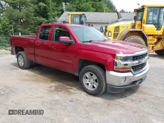 2018 Chevrolet Silverado 1500 LT с VIN 1GCVKREC8JZ302205, выставлен на аукционе IAAI как лот 42844228 с пробегом 159 907 миль миль и . История ставок и продаж доступна на DreamBid. Изображение 1.