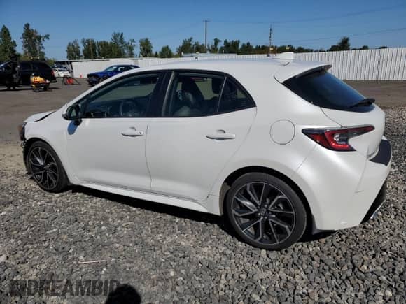 2022 Toyota Corolla XSE with VIN JTNC4MBE5N3163519, listed as a Copart auction lot 81157505 with 28,980 mi miles and Salvage title. Bid and sale history available at DreamBid. Image 2.