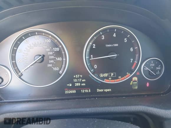 2013 BMW X3 xDrive28i z VIN 5UXWX9C54D0A09566, wystawiony jako IAAI lot #43498456 z przebiegiem 232 699 mil mil oraz . Historia ofert i sprzedaży dostępna na DreamBid. Obrazek 7.