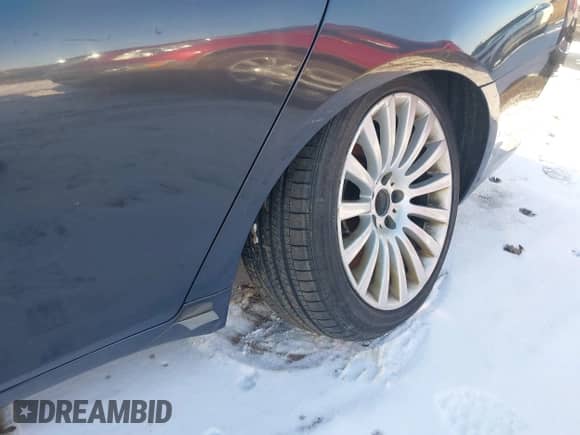 2012 BMW 7 Series 750Li xDrive with VIN WBAKC8C51CC437897, listed as a IAAI auction lot 41542970 with 133,864 mi miles and . Bid and sale history available at DreamBid. Image 6.