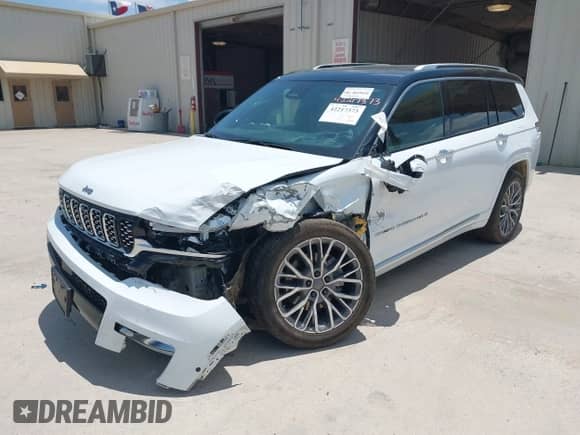 2023 Jeep Grand Cherokee Summit Reserve с VIN 1C4RJKEG0P8782804, выставлен на аукционе IAAI как лот 42217373 с пробегом 39 402 миль миль и . История ставок и продаж доступна на DreamBid. Изображение 2.