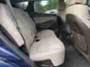 2018 Hyundai Santa Fe 2.4L с VIN 5XYZTDLB4JG571442, выставлен на аукционе Copart как лот 85310915 с пробегом 129 159 миль миль и Списание • Salvage title. История ставок и продаж доступна на DreamBid. Изображение 11.