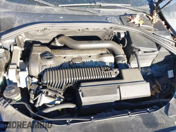 2013 Volvo S60 T5 с VIN YV1612FH3D2204716, выставлен на аукционе IAAI как лот 41002775 с пробегом 105 916 миль миль и . История ставок и продаж доступна на DreamBid. Изображение 10.