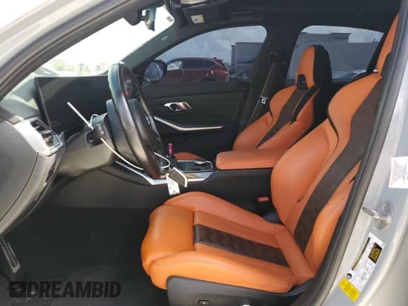 2023 BMW M3 с VIN WBS53AY06PFR14874, выставлен на аукционе Copart как лот 60153455 с пробегом 28 407 миль миль и Списание • Salvage title. История ставок и продаж доступна на DreamBid. Изображение 7.