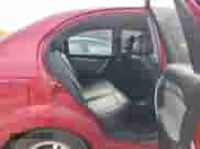 2011 Chevrolet Aveo 2LT z VIN KL1TG5DE2BB129643, wystawiony jako IAAI lot #43200174 z przebiegiem 140 982 mil mil oraz . Historia ofert i sprzedaży dostępna na DreamBid. Obrazek 8.