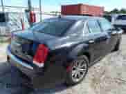 2016 Chrysler 300 C с VIN 2C3CCAEG7GH328655, выставлен на аукционе IAAI как лот 43105013 с пробегом 172 379 миль миль и . История ставок и продаж доступна на DreamBid. Изображение 4.