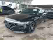 2021 Honda Accord Touring z VIN 1HGCV3F91MA009779, wystawiony jako IAAI lot #42677256 z przebiegiem 92 142 mil mil oraz . Historia ofert i sprzedaży dostępna na DreamBid. Obrazek 17.