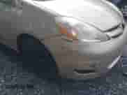 2008 Toyota Sienna LE with VIN 5TDBK23C88S015049, listed as a IAAI auction lot 42704226 with 140,262 mi miles and . Bid and sale history available at DreamBid. Image 6.