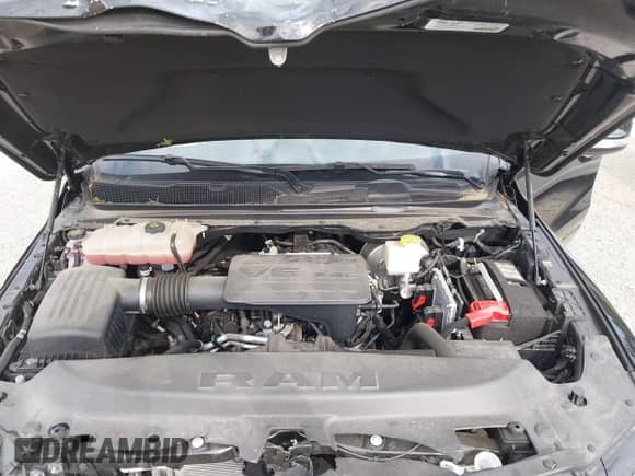 2022 Ram 1500 Big Horn z VIN 1C6RRFFG9NN400564, wystawiony jako IAAI lot #42364826 z przebiegiem 18 618 mil mil oraz . Historia ofert i sprzedaży dostępna na DreamBid. Obrazek 10.