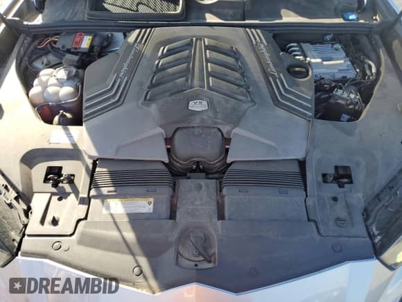 2019 Lamborghini Urus с VIN ZPBUA1ZLXKLA03290, выставлен на аукционе Copart как лот 52026695 с пробегом 20 414 миль миль и Списание • Salvage title. История ставок и продаж доступна на DreamBid. Изображение 13.