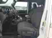 2021 Jeep Wrangler Unlimited Sport с VIN 1C4HJXDNXMW817378, выставлен на аукционе Copart как лот 70024835 с пробегом 8 126 миль миль и Списание • Salvage title. История ставок и продаж доступна на DreamBid. Изображение 7.