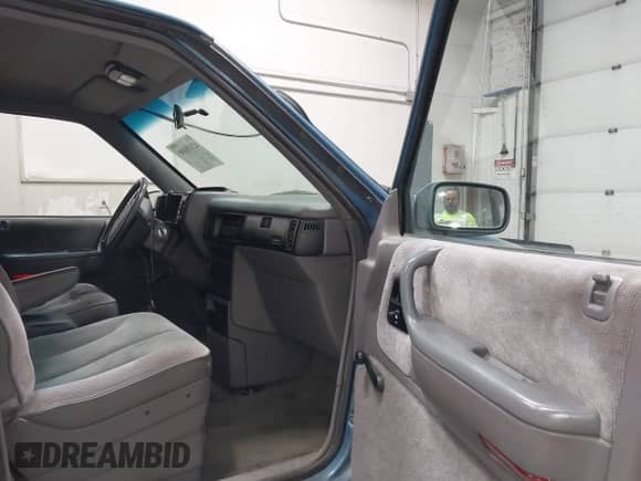 1992 Dodge Grand Caravan с VIN 1B4GK44R1NX248133, выставлен на аукционе IAAI как лот 42118680 с пробегом 188 949 миль миль и . История ставок и продаж доступна на DreamBid. Изображение 5.