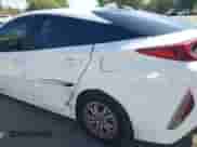 2022 Toyota Prius Limited with VIN JTDKAMFP7N3201286, listed as a IAAI auction lot 43282629 with 31,664 mi miles and . Bid and sale history available at DreamBid. Image 18.