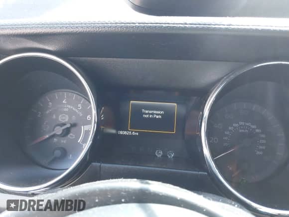 2015 Ford Mustang V6 с VIN 1FA6P8AMXF5314794, выставлен на аукционе IAAI как лот 43227792 с пробегом 93 826 миль миль и . История ставок и продаж доступна на DreamBid. Изображение 7.