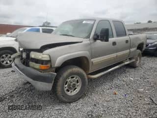 2002 Chevrolet Silverado 2500HD LS с VIN 1GCHK23U82F183459, выставлен на аукционе Copart как лот 59444885 с пробегом 229 741 миль миль и Списание • Salvage title. История ставок и продаж доступна на DreamBid. Изображение 1.