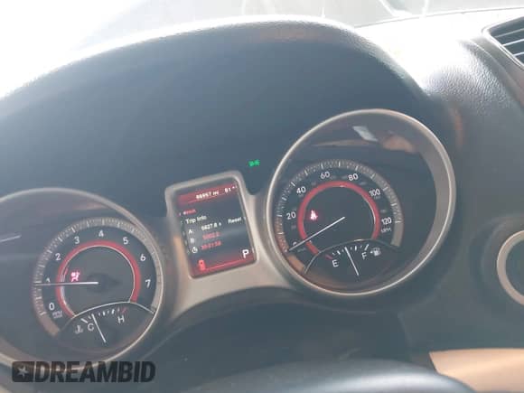 2020 Dodge Journey SE Value with VIN 3C4PDCABXLT259669, listed as a IAAI auction lot 42995598 with 98,957 mi miles and . Bid and sale history available at DreamBid. Image 7.