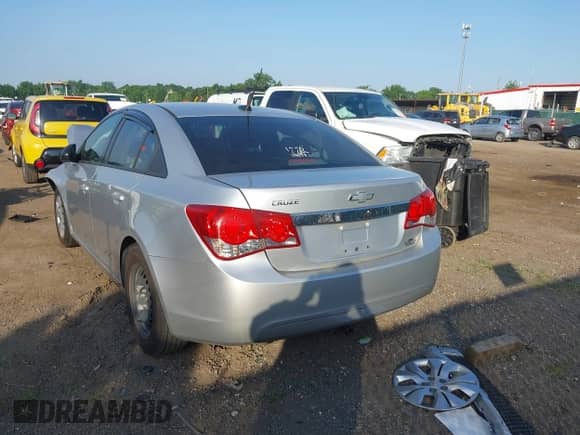 2014 Chevrolet Cruze LS with VIN 1G1PB5SH5E7370523, listed as a IAAI auction lot 42547745 with 64,602 mi miles and . Bid and sale history available at DreamBid. Image 16.