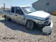 2017 Ram 1500 Tradesman z VIN 1C6RR7FT9HS666742, wystawiony jako Copart lot #68490595 z przebiegiem 217 060 mil mil oraz Szkoda całkowita • Salvage title. Historia ofert i sprzedaży dostępna na DreamBid. Obrazek 4.