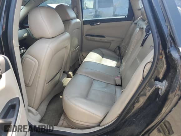 2009 Chevrolet Impala LTZ с VIN 2G1WU57M891134740, выставлен на аукционе Copart как лот 67183765 с пробегом 247 473 миль миль и На запчасти • Non repairable. История ставок и продаж доступна на DreamBid. Изображение 10.