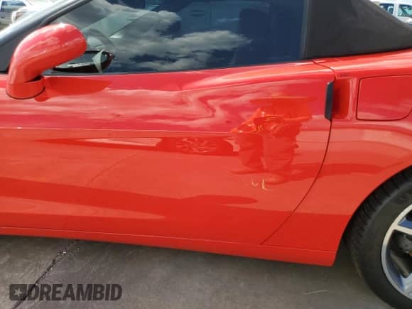 2013 Chevrolet Corvette с VIN 1G1YC3DW5D5108609, выставлен на аукционе Copart как лот 74753364 с пробегом Не указан миль и На запчасти • Non repairable. История ставок и продаж доступна на DreamBid. Изображение 12.