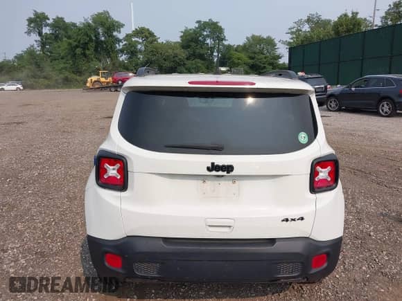 2018 Jeep Renegade Latitude z VIN ZACCJBBB7JPH09508, wystawiony jako IAAI lot #42896543 z przebiegiem 123 776 mil mil oraz . Historia ofert i sprzedaży dostępna na DreamBid. Obrazek 16.