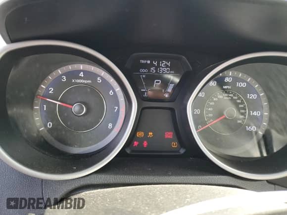 2013 Hyundai Elantra SE z VIN KMHDH6AE8DU006372, wystawiony jako Copart lot #60872335 z przebiegiem 151 390 mil mil oraz Szkoda całkowita • Salvage title. Historia ofert i sprzedaży dostępna na DreamBid. Obrazek 9.