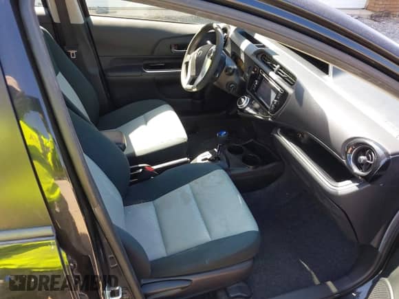 2016 Toyota Prius One z VIN JTDKDTB31G1119864, wystawiony jako IAAI lot #43270817 z przebiegiem 199 489 mil mil oraz . Historia ofert i sprzedaży dostępna na DreamBid. Obrazek 5.