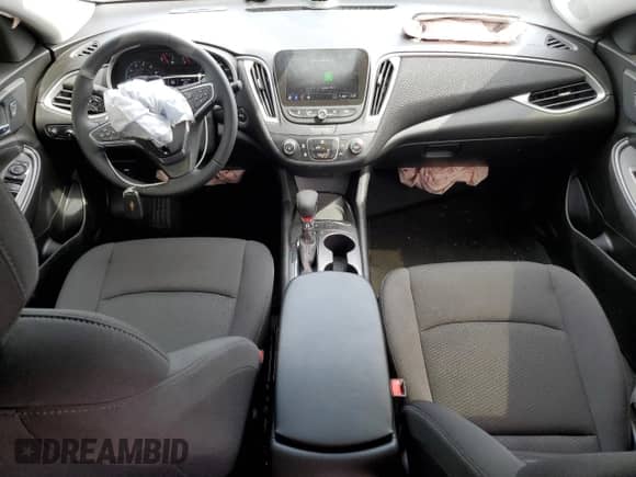 2024 Chevrolet Malibu RS с VIN 1G1ZG5ST9RF179584, выставлен на аукционе Copart как лот 70444335 с пробегом 8 789 миль миль и Списание • Salvage title. История ставок и продаж доступна на DreamBid. Изображение 8.