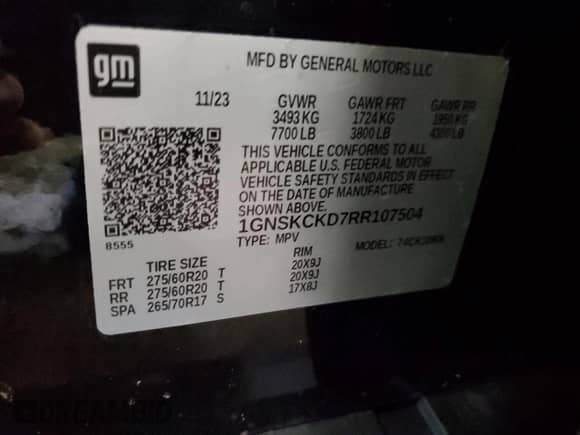 2024 Chevrolet Suburban LT with VIN 1GNSKCKD7RR107504, listed as a Copart auction lot 45410745 with 31,752 mi miles and Salvage title. Bid and sale history available at DreamBid. Image 13.