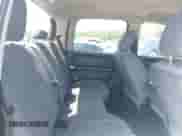 2018 Ram 1500 Express z VIN 1C6RR6KG5JS224520, wystawiony jako IAAI lot #42230272 z przebiegiem 140 748 mil mil oraz . Historia ofert i sprzedaży dostępna na DreamBid. Obrazek 8.