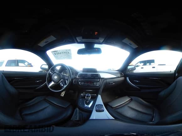 2014 BMW 4 Series 435i xDrive с VIN WBA3R5C57EK188516, выставлен на аукционе IAAI как лот 43534414 с пробегом 114 786 миль миль и . История ставок и продаж доступна на DreamBid. Изображение 18.