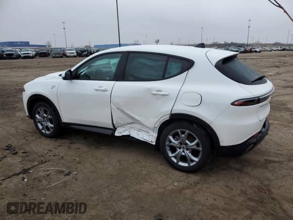 2024 Dodge Hornet R/T с VIN ZACPDFCW7R3A35249, выставлен на аукционе Copart как лот 41580115 с пробегом 577 миль миль и Чистый • Clean title. История ставок и продаж доступна на DreamBid. Изображение 2.