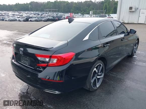 2020 Honda Accord Sport with VIN 1HGCV1F31LA155680, listed as a IAAI auction lot 42891209 with 55,627 mi miles and . Bid and sale history available at DreamBid. Image 4.