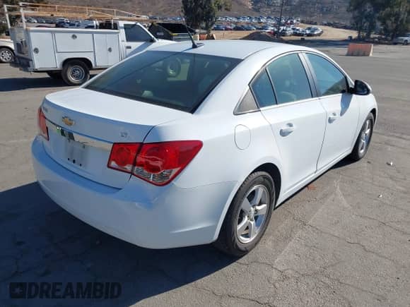 2013 Chevrolet Cruze 1LT с VIN 1G1PC5SBXD7268125, выставлен на аукционе IAAI как лот 43482472 с пробегом 160 872 миль миль и . История ставок и продаж доступна на DreamBid. Изображение 4.