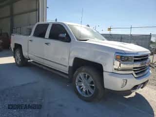 2017 Chevrolet Silverado 1500 High Country z VIN 3GCUKTEJXHG216945, wystawiony jako Copart lot #85794395 z przebiegiem 129 032 mil mil oraz Szkoda całkowita • Salvage title. Historia ofert i sprzedaży dostępna na DreamBid. Obrazek 4.