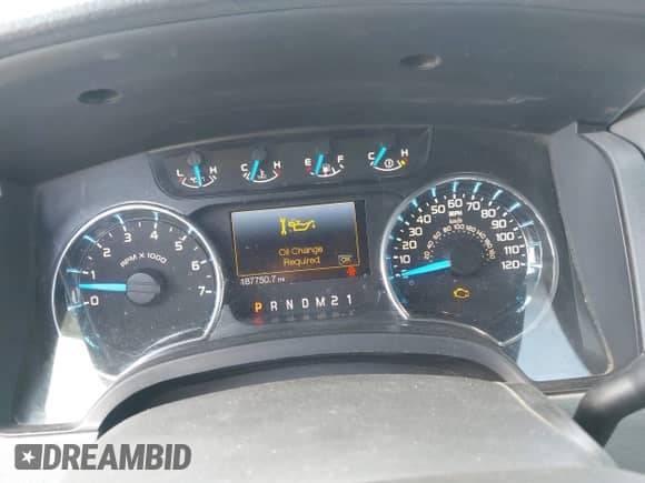 2013 Ford F-150 XL with VIN 1FTFW1CF3DFD55617, listed as a IAAI auction lot 43382888 with 187,750 mi miles and . Bid and sale history available at DreamBid. Image 7.