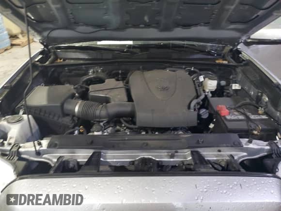 2022 Toyota Tacoma TRD Off Road with VIN 3TYCZ5AN2NT070103, listed as a Copart auction lot 81084885 with 40,895 mi miles and Salvage title. Bid and sale history available at DreamBid. Image 11.