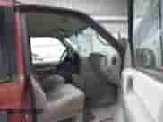 1998 Chevrolet Astro с VIN 1GNEL19W3WB115660, выставлен на аукционе IAAI как лот 42141028 с пробегом 95 538 миль миль и . История ставок и продаж доступна на DreamBid. Изображение 5.