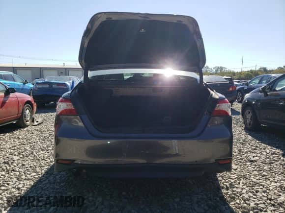 2019 Toyota Camry Hybrid LE z VIN 4T1B31HK9KU512469, wystawiony jako Copart lot #85112345 z przebiegiem 83 416 mil mil oraz Szkoda całkowita • Salvage title. Historia ofert i sprzedaży dostępna na DreamBid. Obrazek 6.