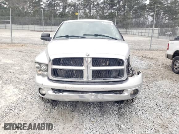 2004 Dodge 2500 SLT with VIN 3D7KA28C14G205558, listed as a Copart auction lot 45025765 with 520,313 mi miles and Clean title. Bid and sale history available at DreamBid. Image 5.
