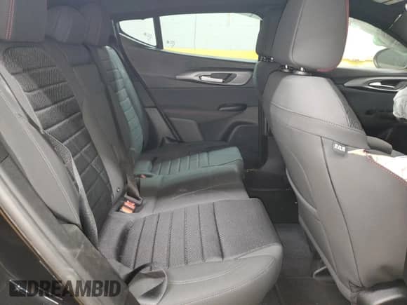 2024 Dodge Hornet R/T z VIN ZACPDFCW4R3A44118, wystawiony jako Copart lot #43177805 z przebiegiem Nie podano mil oraz Czysty tytuł • Clean title. Historia ofert i sprzedaży dostępna na DreamBid. Obrazek 10.