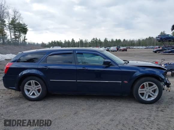 2006 Dodge Magnum R/T with VIN 2D4GV57216H474079, listed as a IAAI auction lot 41888168 with 129,997 mi miles and . Bid and sale history available at DreamBid. Image 14.