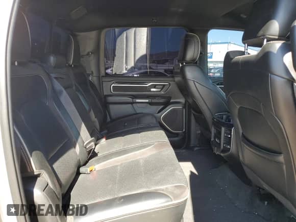 2019 Ram 1500 Laramie с VIN 1C6SRFRT9KN810769, выставлен на аукционе Copart как лот 64037335 с пробегом 132 541 миль миль и Чистый • Clean title. История ставок и продаж доступна на DreamBid. Изображение 10.