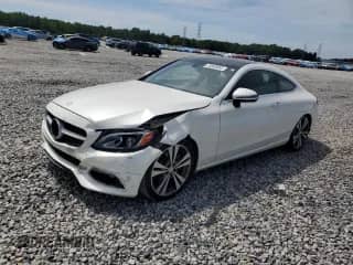 2017 Mercedes-Benz C 300 z VIN WDDWJ4JB2HF346192, wystawiony jako Copart lot #70695665 z przebiegiem 101 723 mil mil oraz Szkoda całkowita • Salvage title. Historia ofert i sprzedaży dostępna na DreamBid. Obrazek 1.
