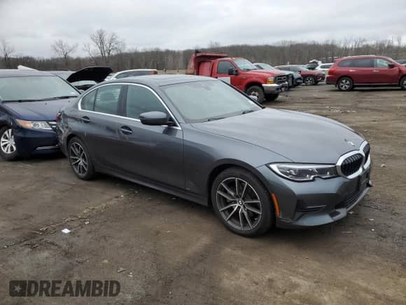 2021 BMW 3 Series 330e xDrive с VIN 3MW5P9J02M8B56487, выставлен на аукционе Copart как лот 40165144 с пробегом 31 033 миль миль и . История ставок и продаж доступна на DreamBid. Изображение 4.