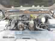 2005 GMC Sierra 1500 Work Truck z VIN 1GTEC14X15Z329738, wystawiony jako IAAI lot #42233810 z przebiegiem 184 120 mil mil oraz . Historia ofert i sprzedaży dostępna na DreamBid. Obrazek 10.