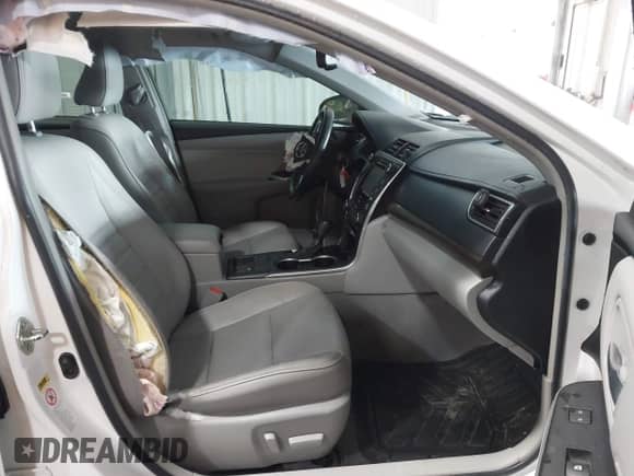 2016 Toyota Camry XLE с VIN 4T1BF1FK1GU601082, выставлен на аукционе IAAI как лот 41593120 с пробегом 229 889 миль миль и . История ставок и продаж доступна на DreamBid. Изображение 5.